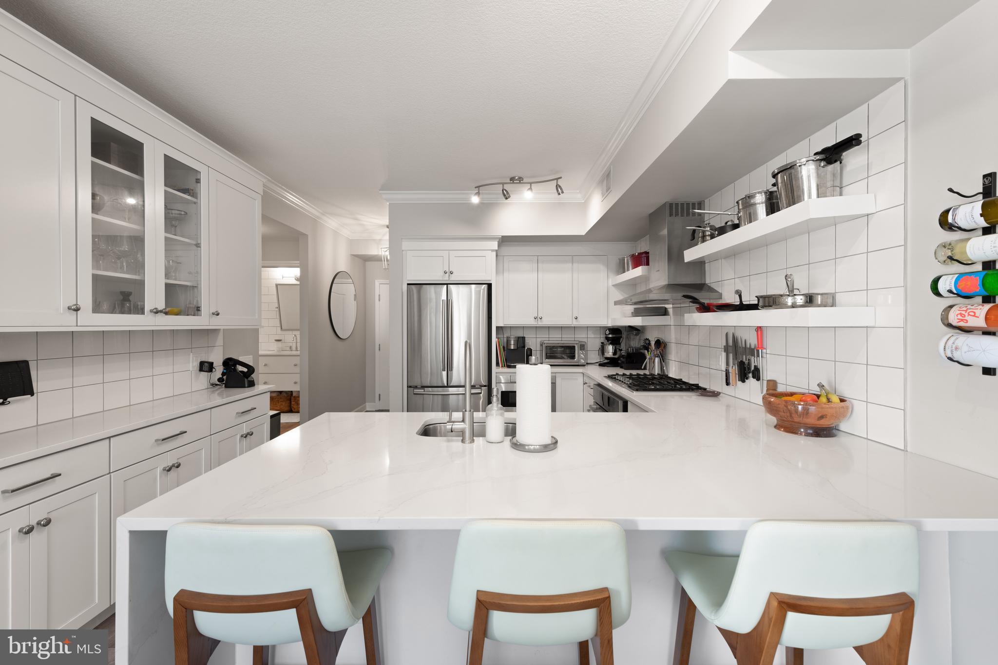 LOGAN CIRCLE - Residential