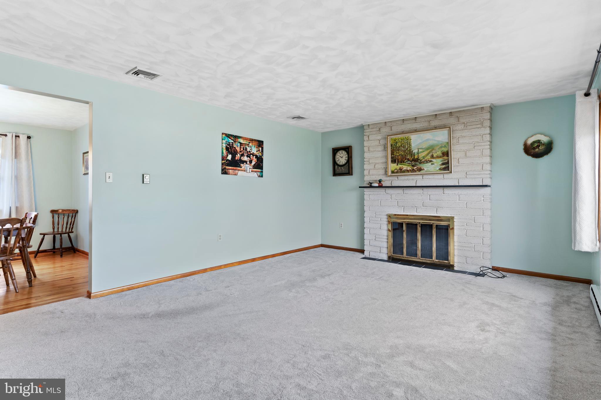 523 HASTINGS DRIVE