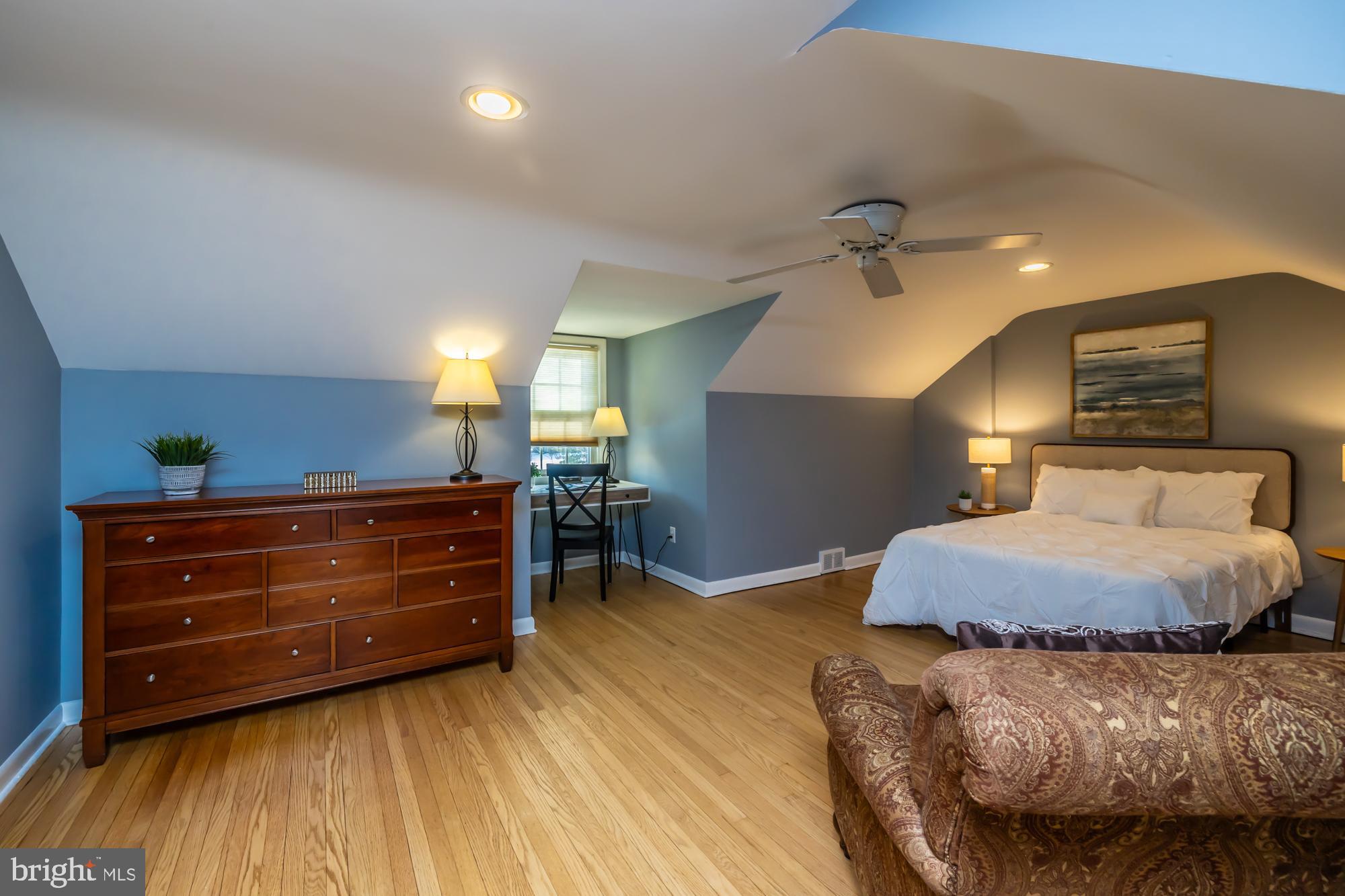 WESTTOWN HILLSIDE - Residential