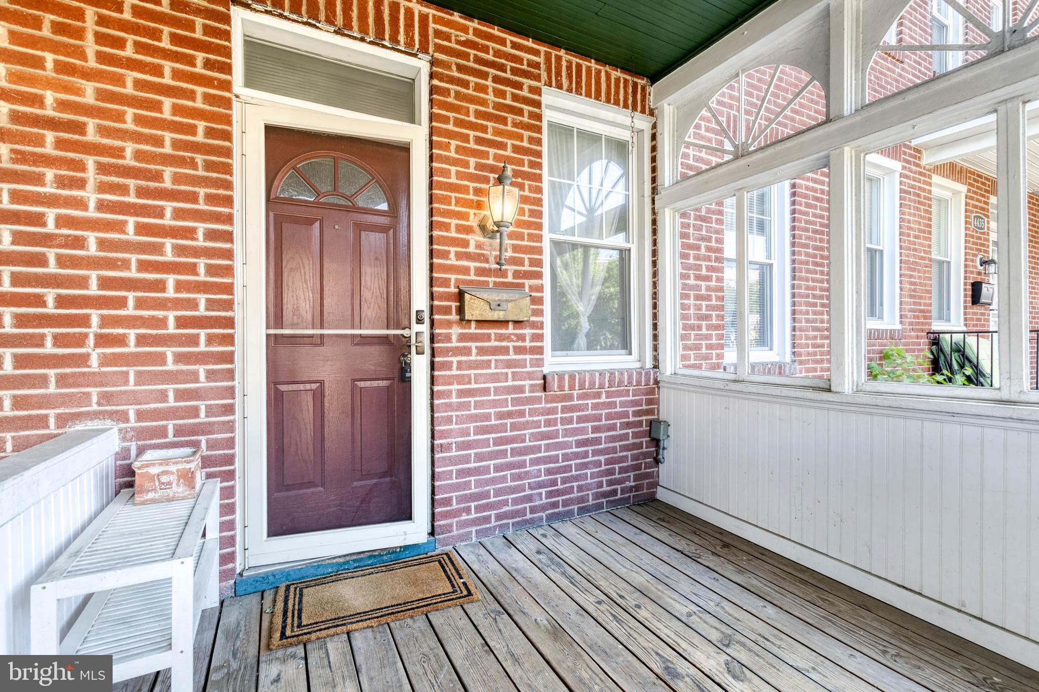 MEDFIELD - Residential