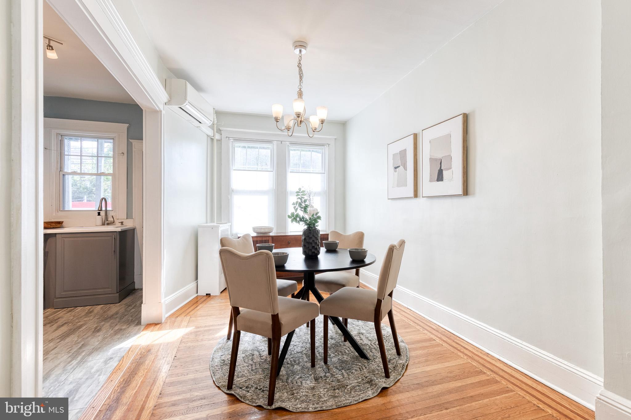 MEDFIELD - Residential