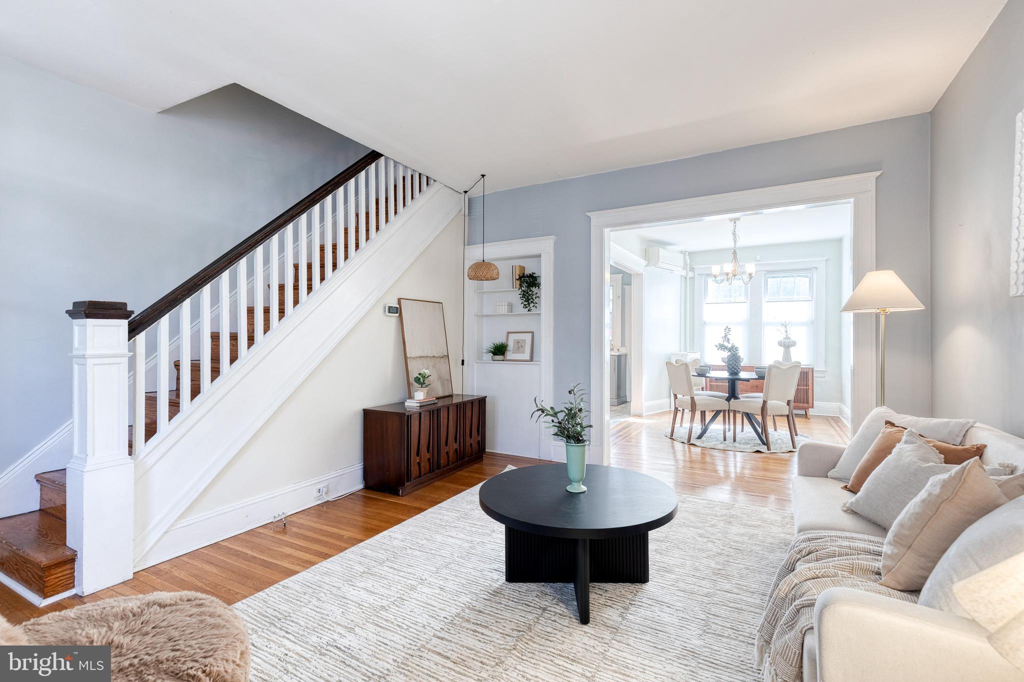 MEDFIELD - Residential