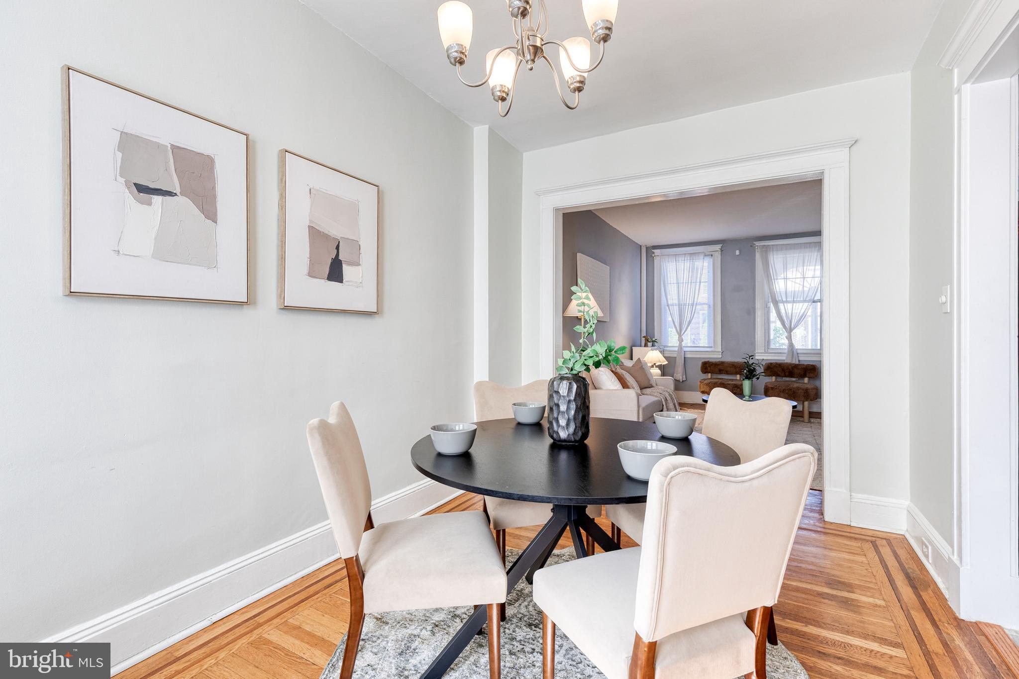 MEDFIELD - Residential