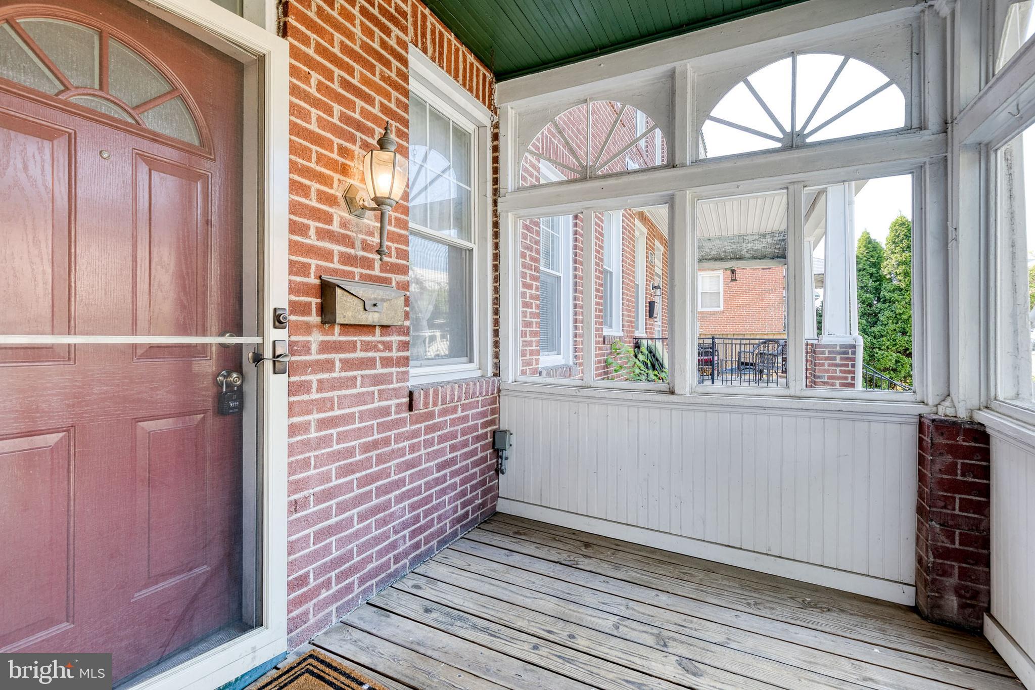 MEDFIELD - Residential