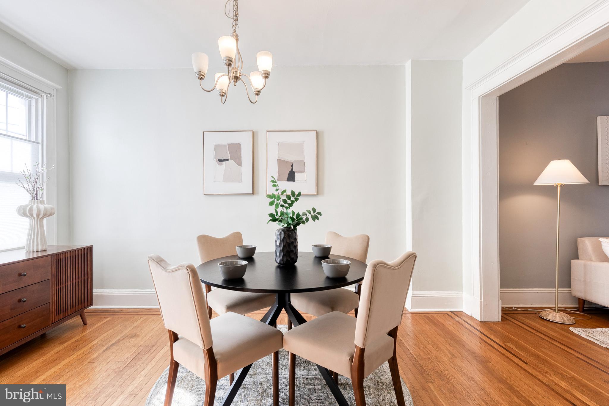 MEDFIELD - Residential