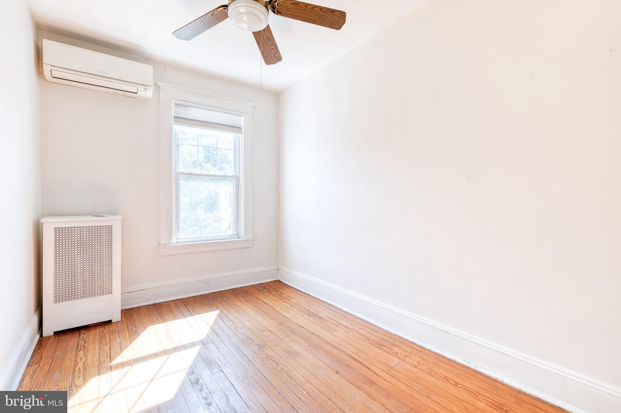 MEDFIELD - Residential