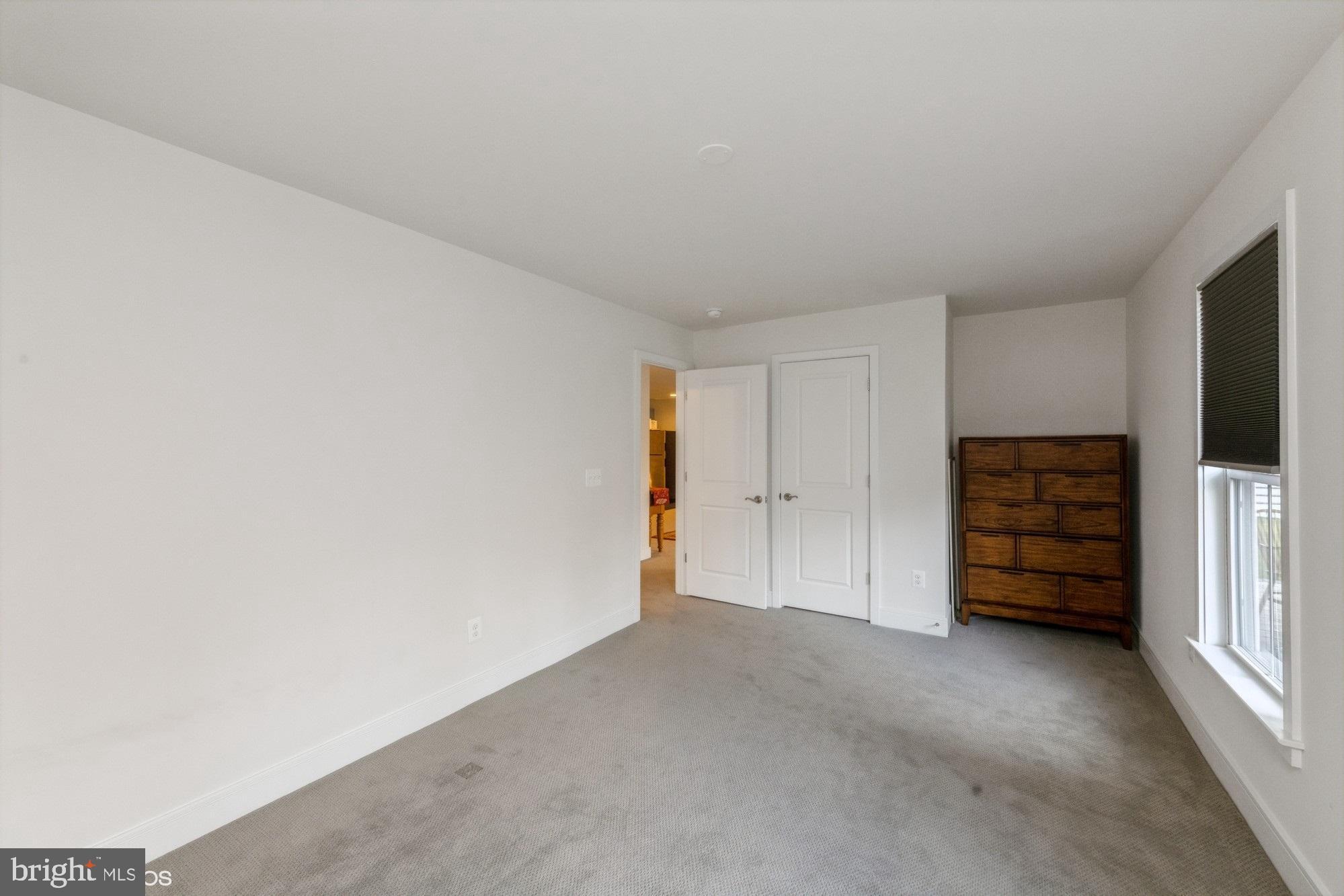 PROSPERITY PLAINS - Residential Lease