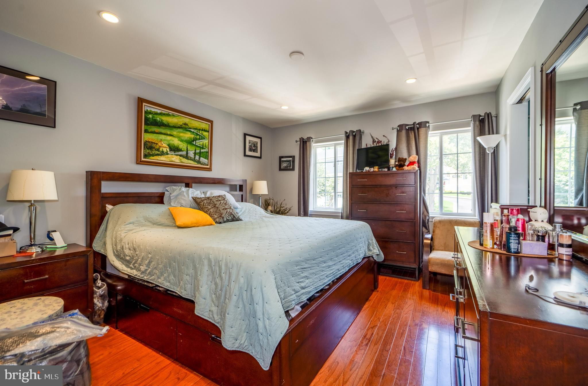 WEST VILLAGE OF SHIRLINGTON - Residential Lease