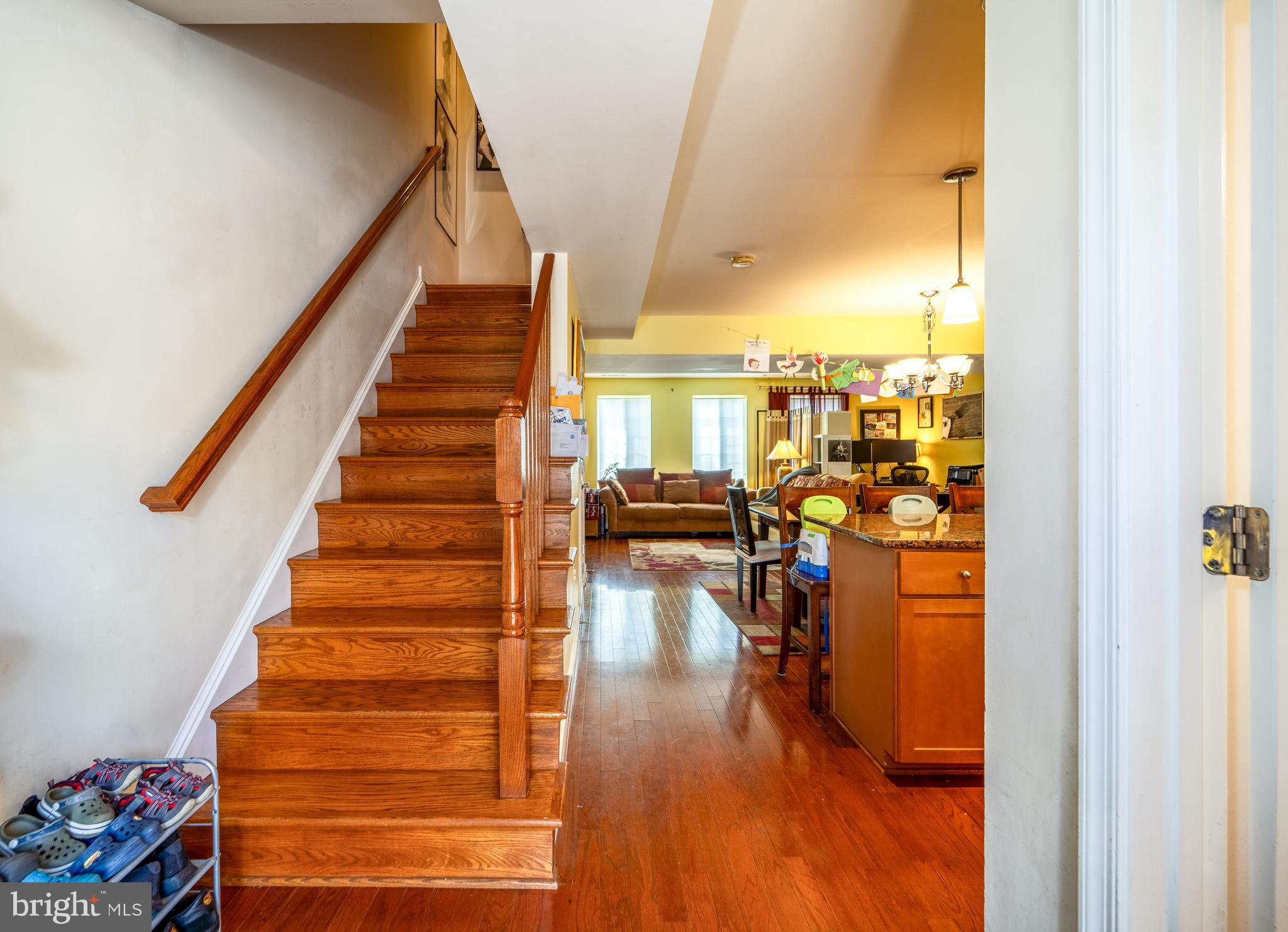 WEST VILLAGE OF SHIRLINGTON - Residential Lease