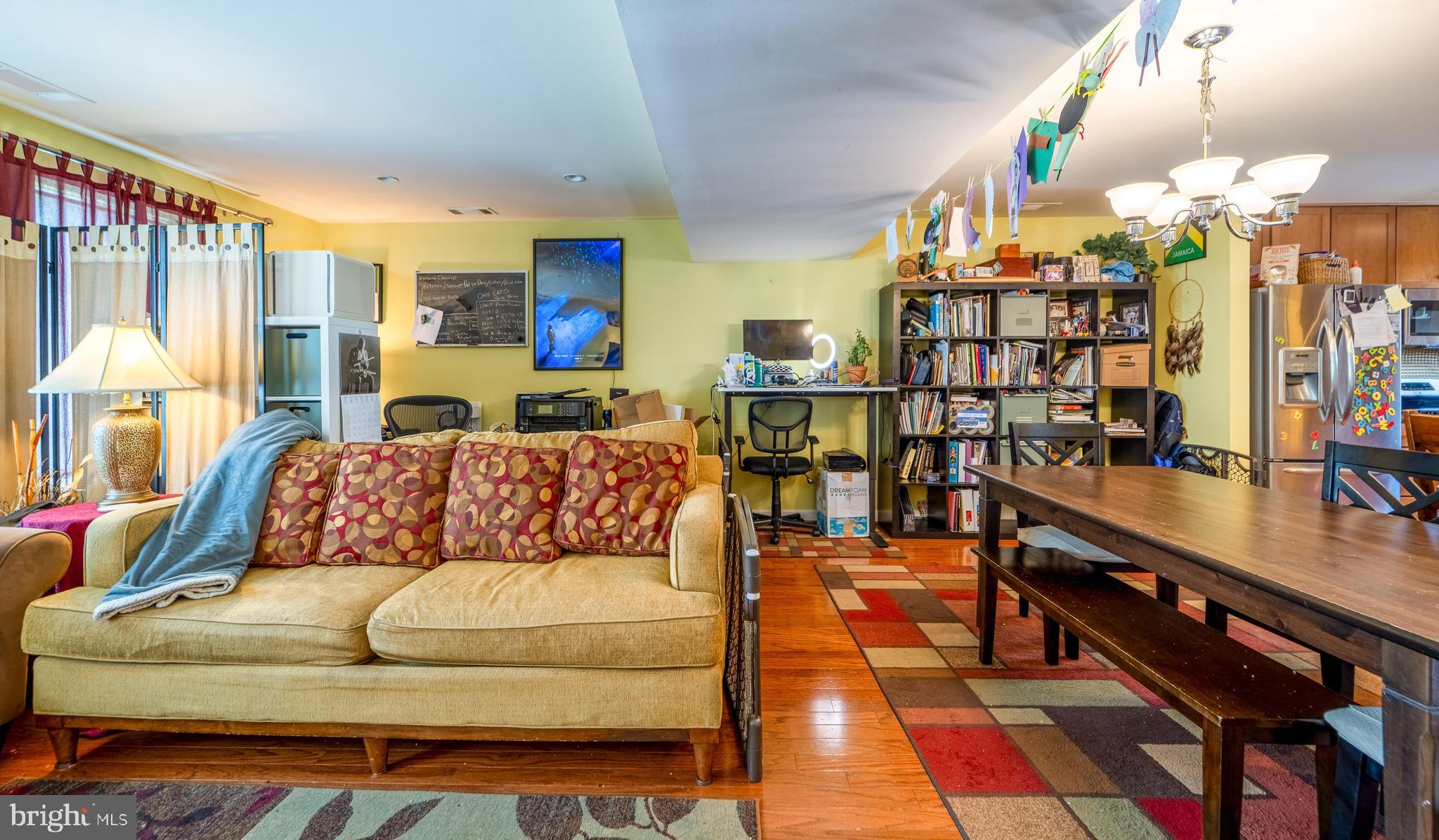 WEST VILLAGE OF SHIRLINGTON - Residential Lease