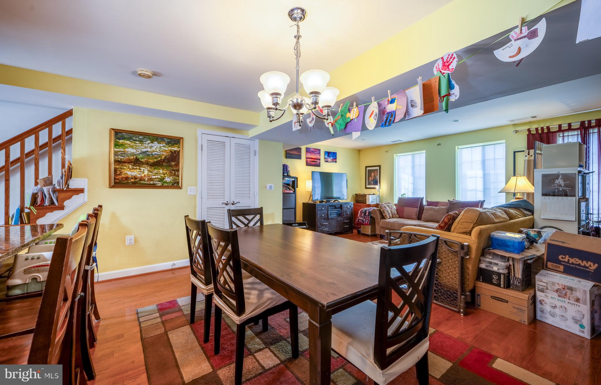 WEST VILLAGE OF SHIRLINGTON - Residential Lease