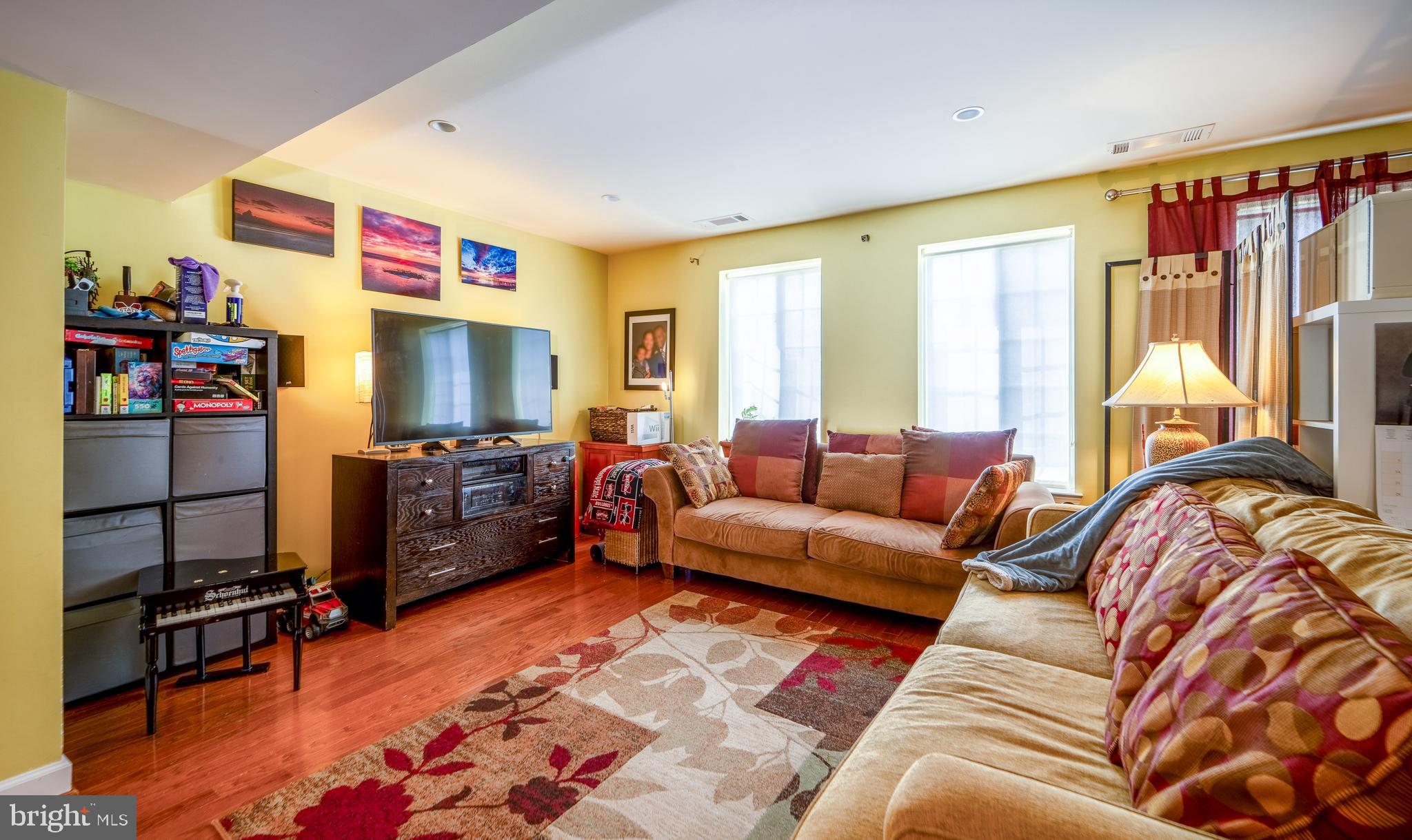 WEST VILLAGE OF SHIRLINGTON - Residential Lease