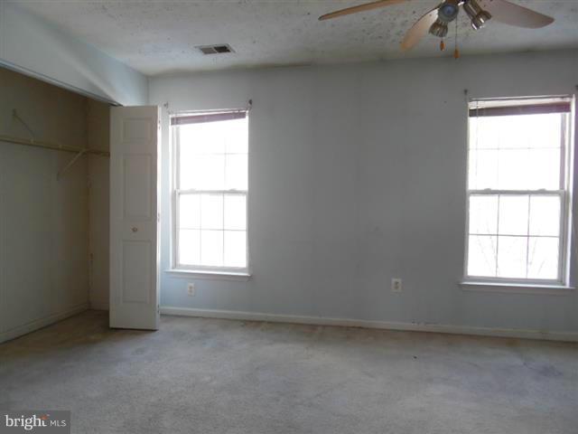 EATON SQUARE - Residential