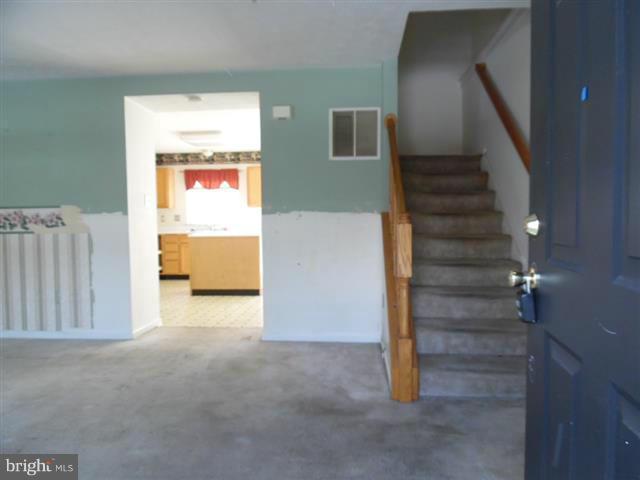 EATON SQUARE - Residential