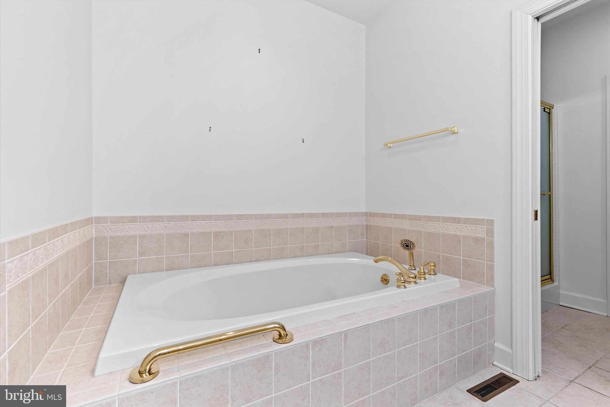 STONE CREEK - Residential