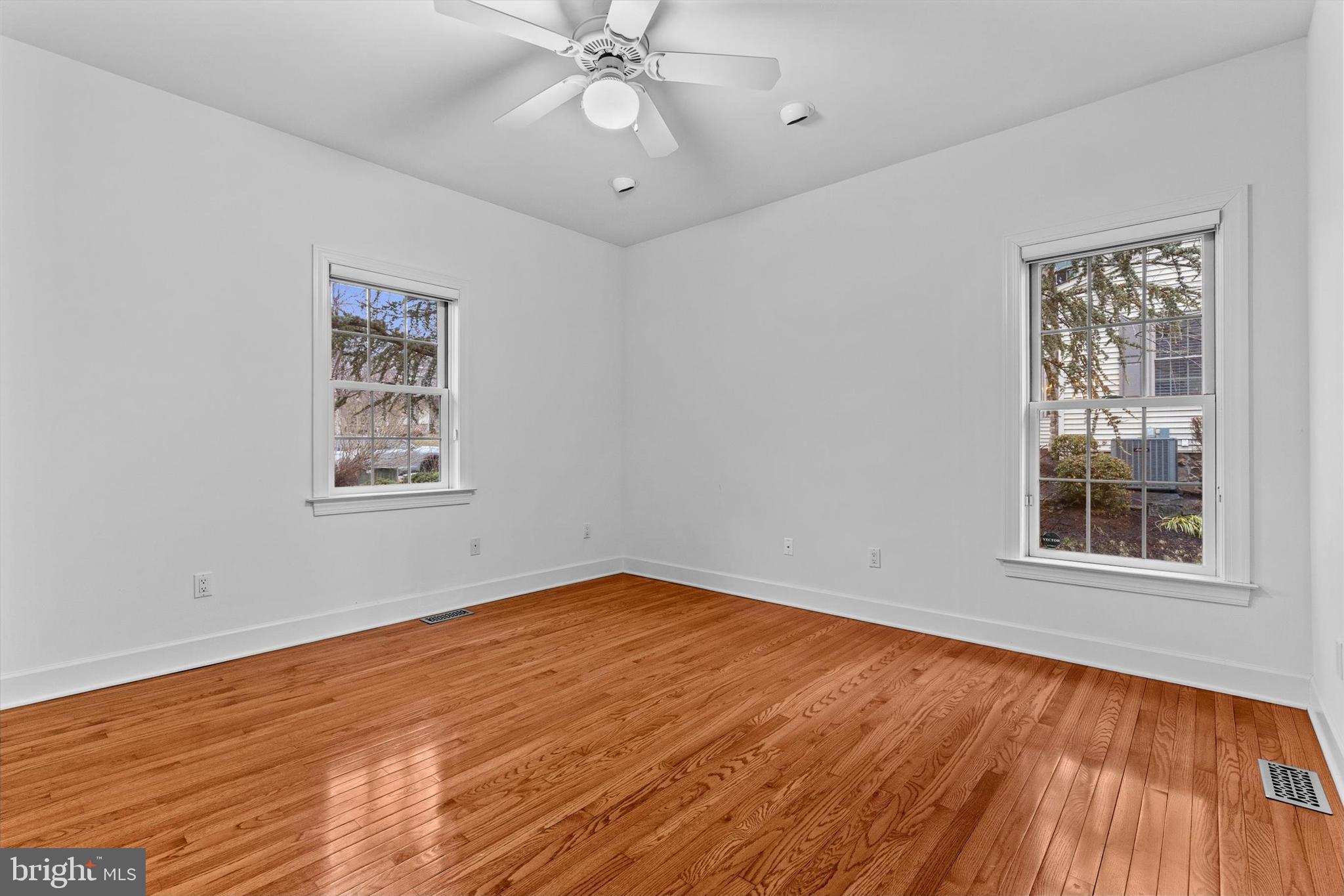 STONE CREEK - Residential