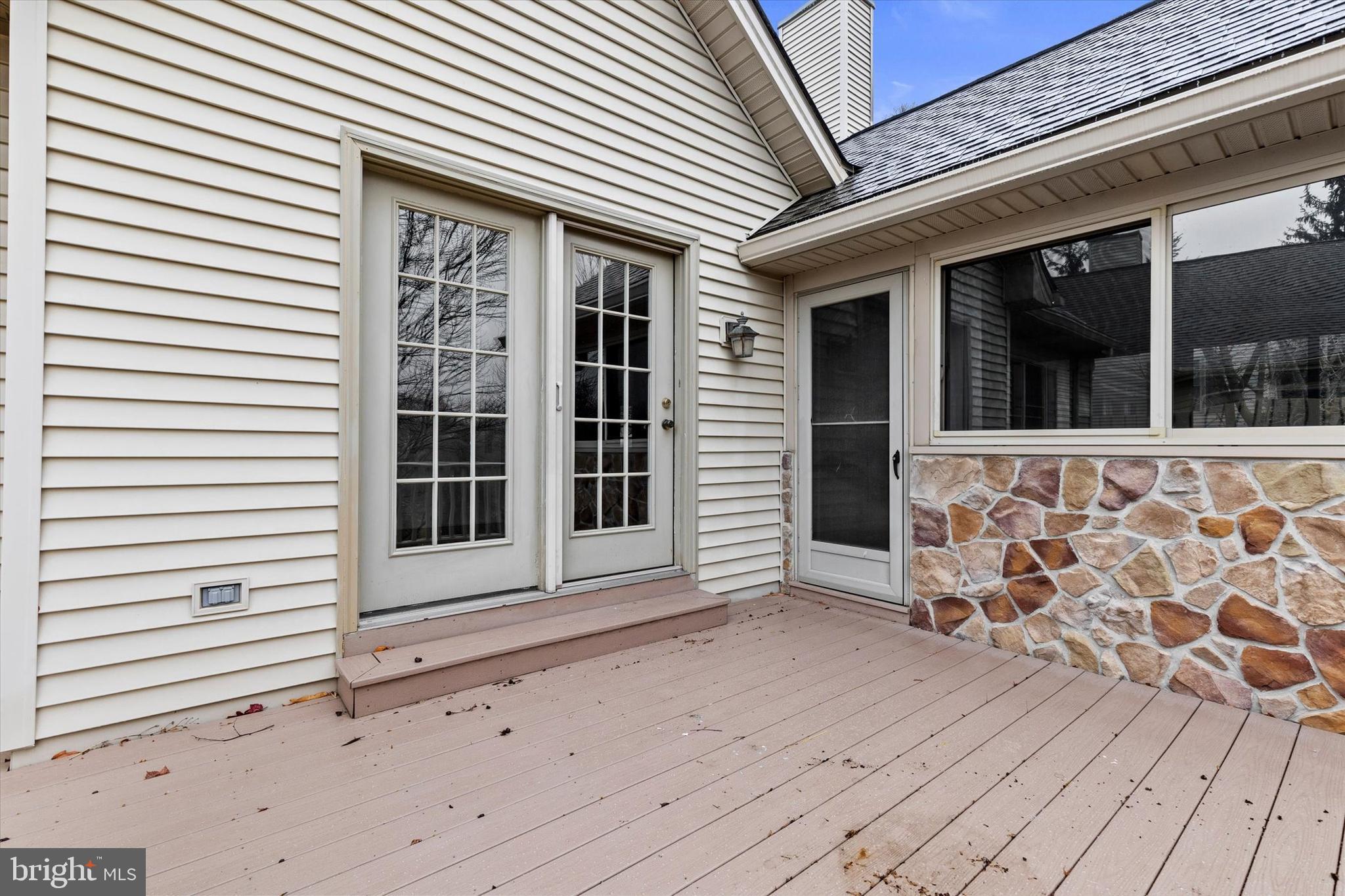 STONE CREEK - Residential