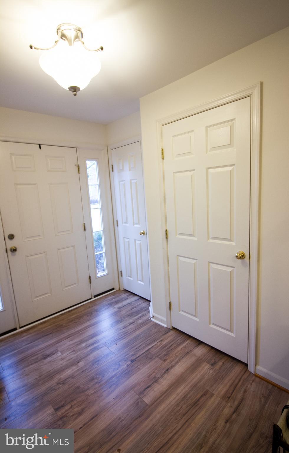 LAKELAND PLACE - Residential