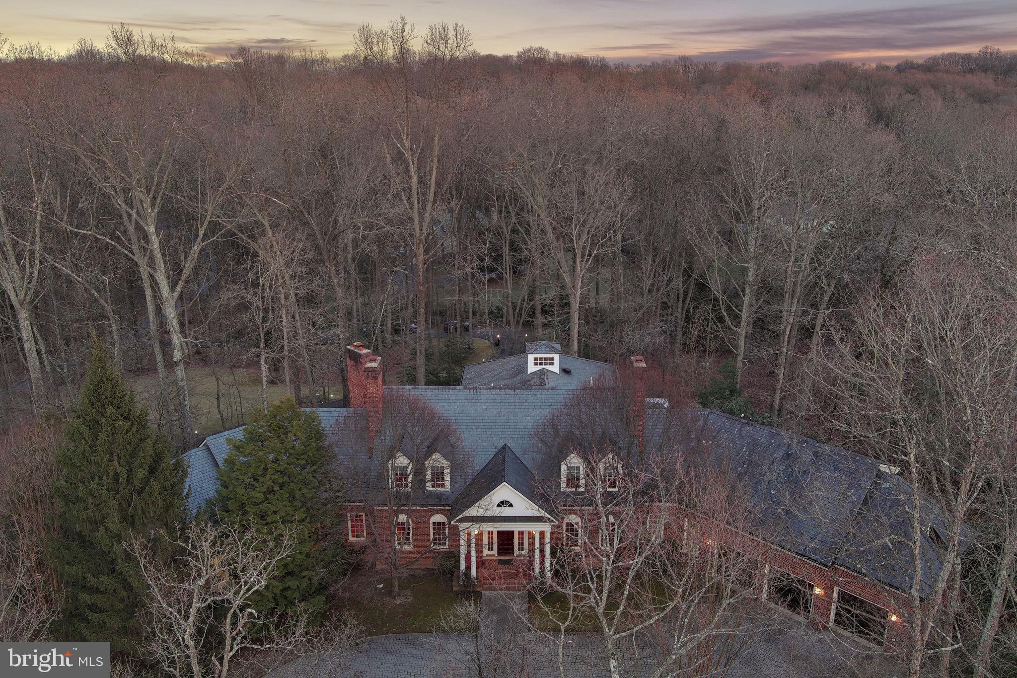 8541 OLD DOMINION DRIVE