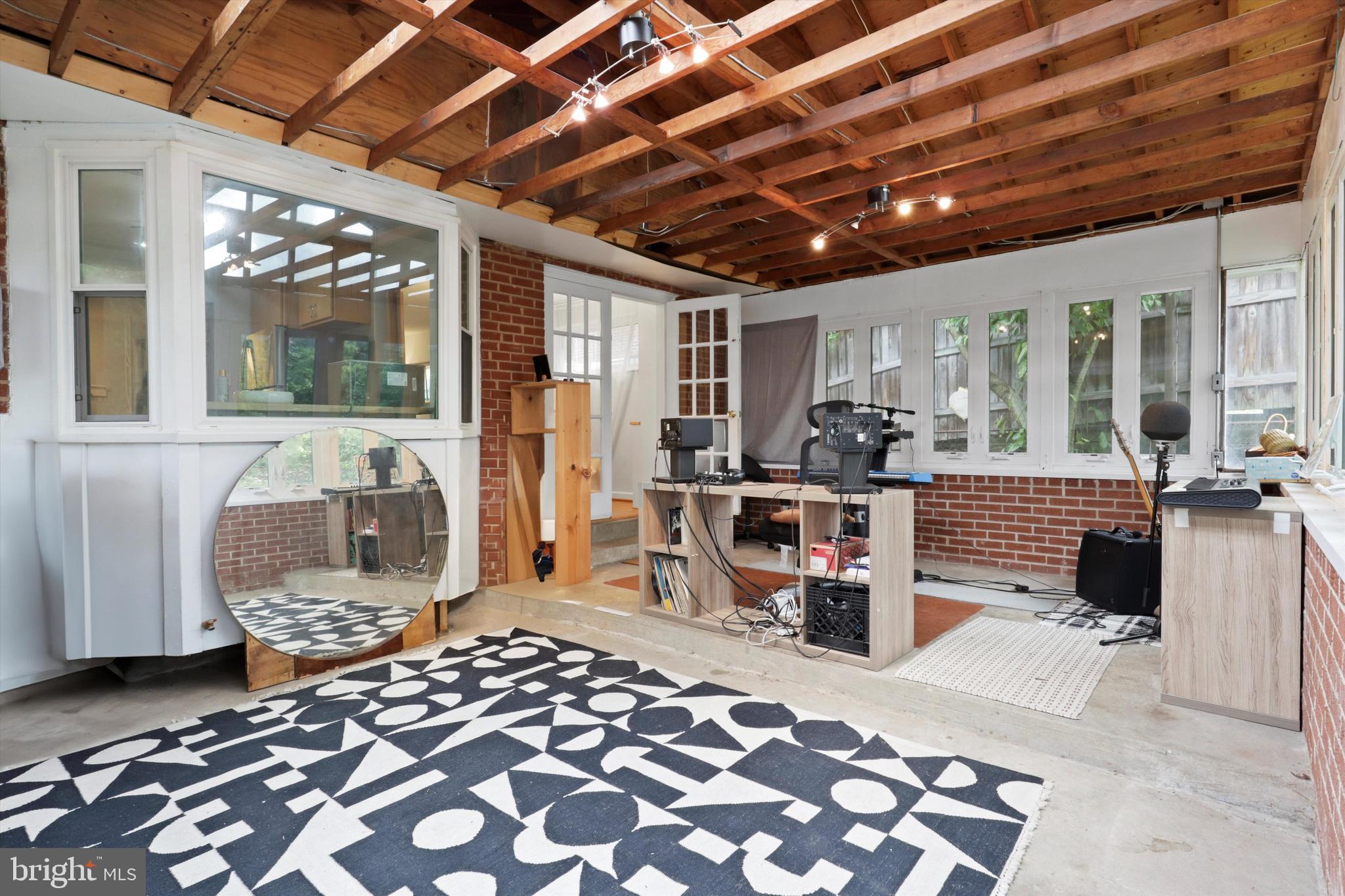 CARROLL KNOLLS - Residential