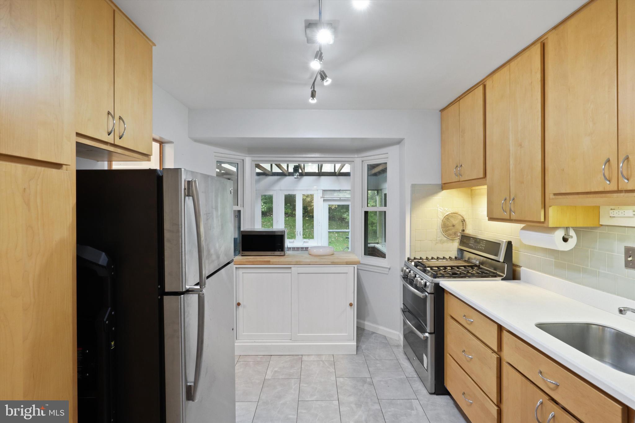 CARROLL KNOLLS - Residential