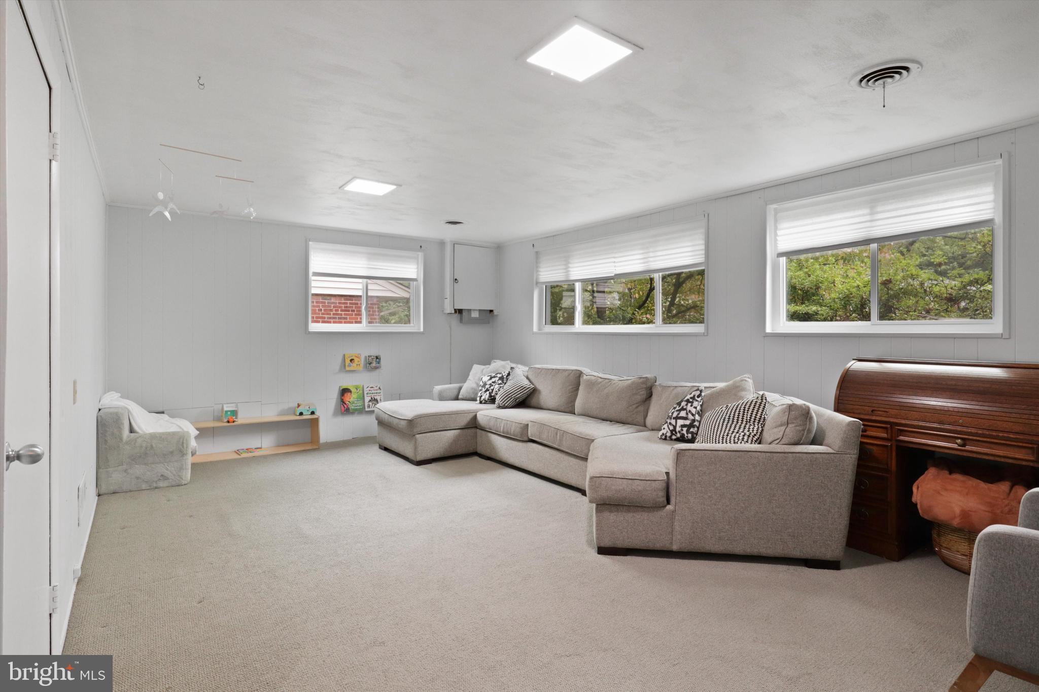 CARROLL KNOLLS - Residential