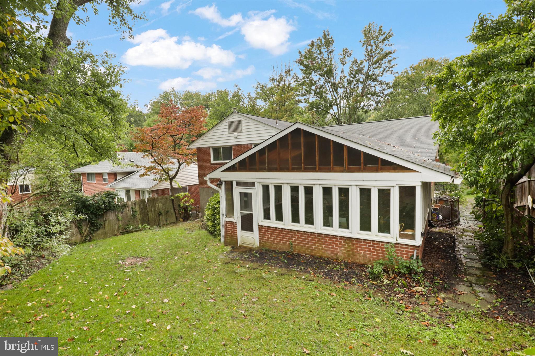 CARROLL KNOLLS - Residential