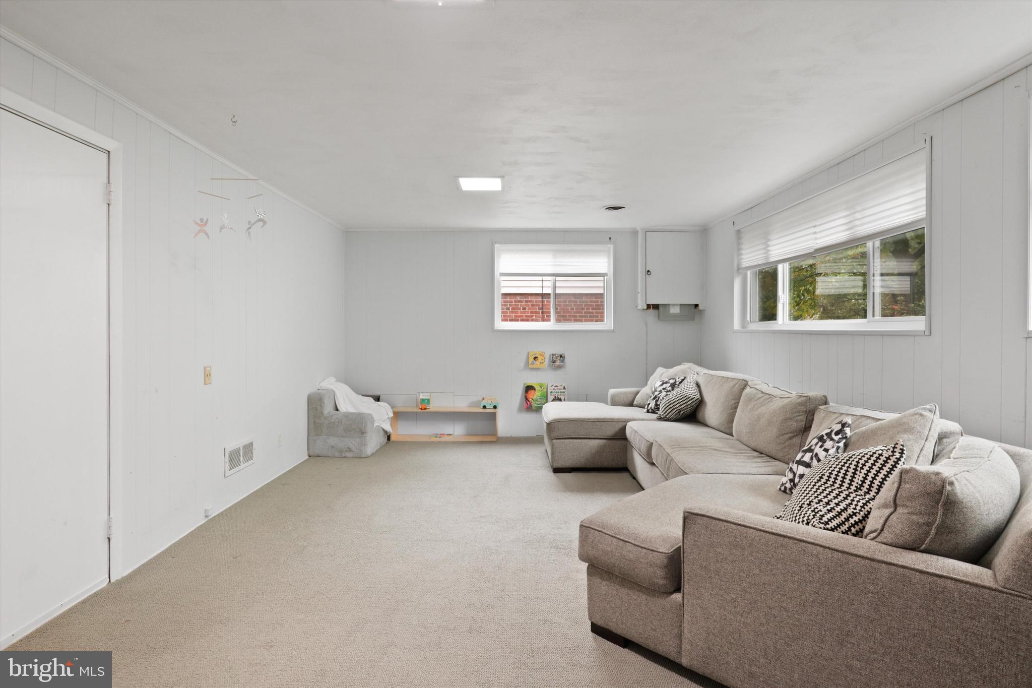 CARROLL KNOLLS - Residential