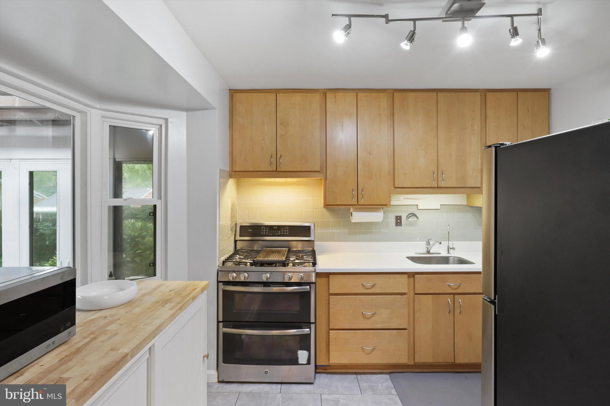 CARROLL KNOLLS - Residential