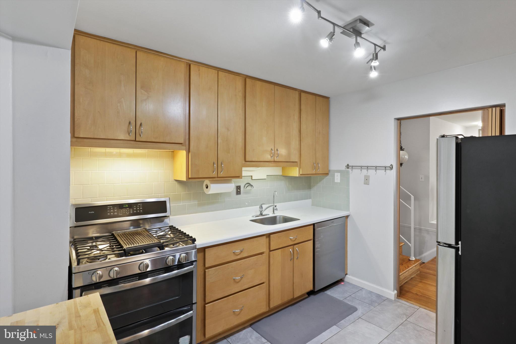 CARROLL KNOLLS - Residential