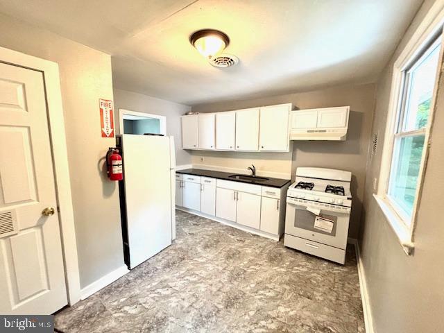 215 KINSLEY ROAD