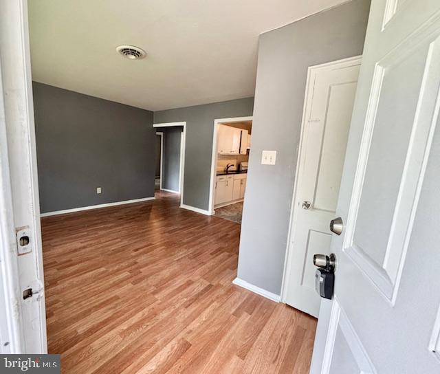 215 KINSLEY ROAD