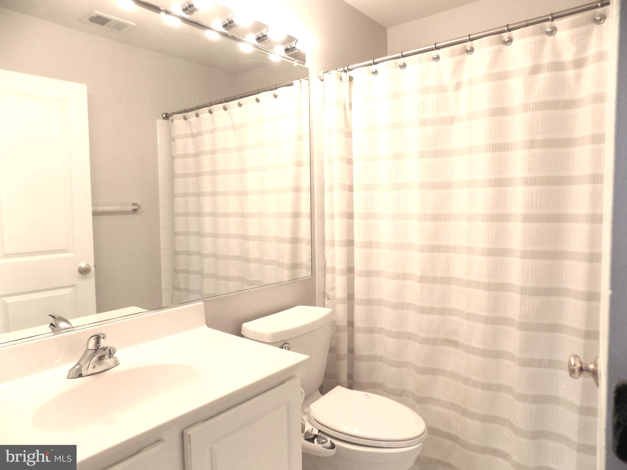 VICTORY LAKES - Residential