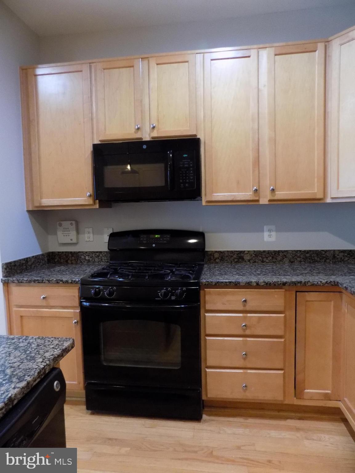 VICTORY LAKES - Residential