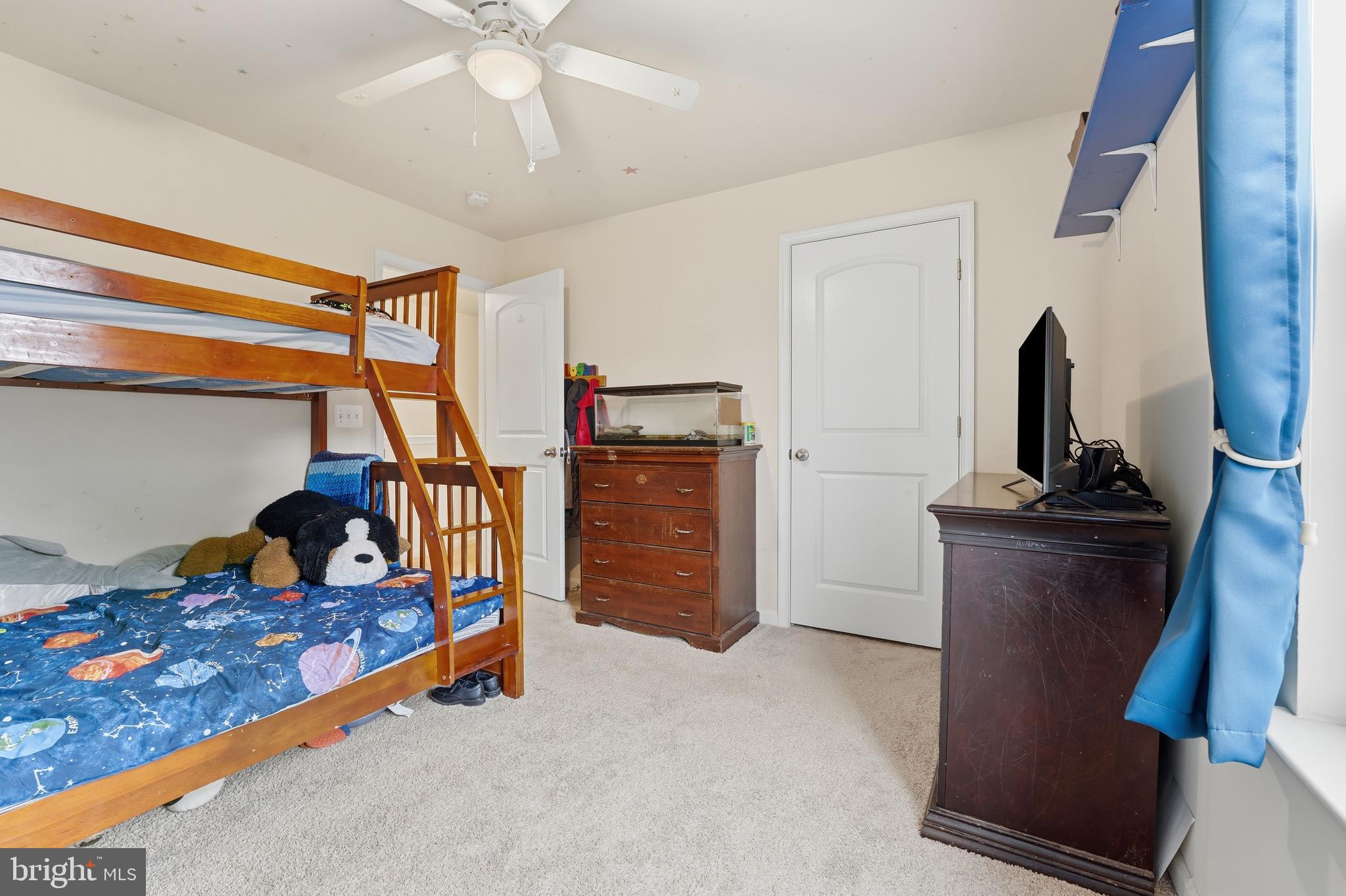 ORANGE ESTATES - Residential