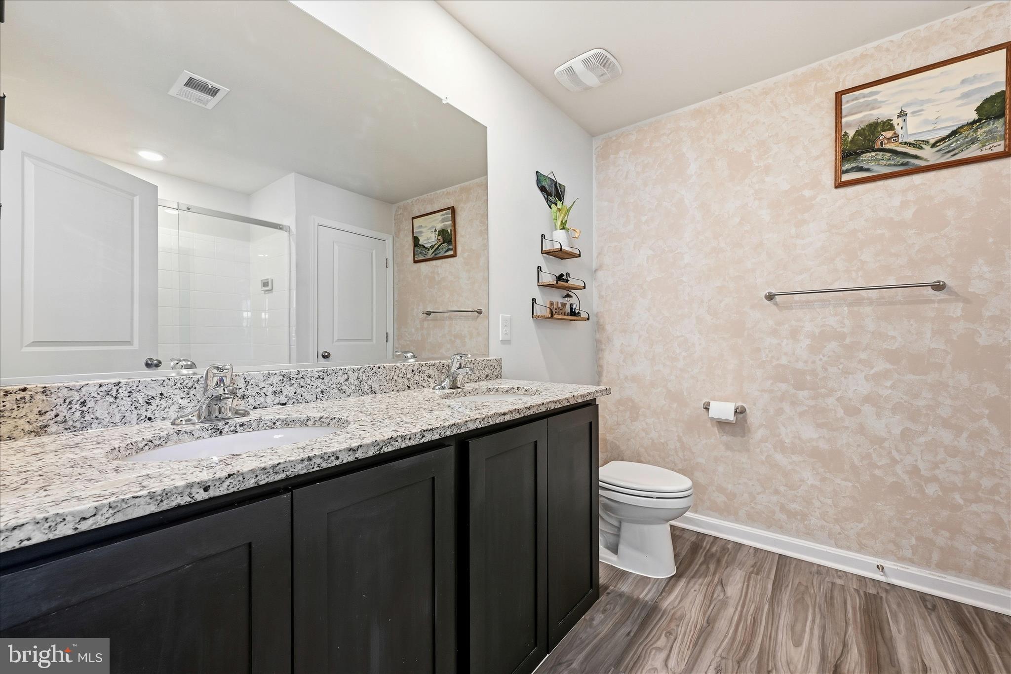 SHENANDOAH CROSSING - Residential