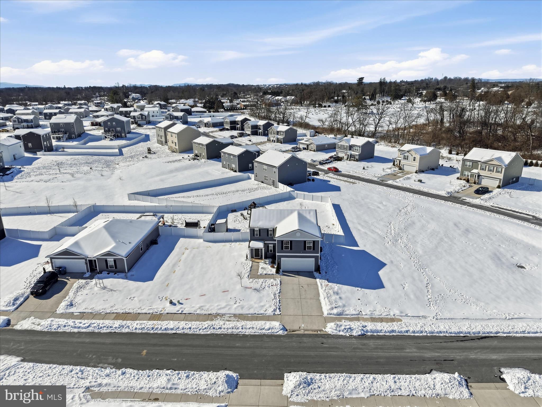 SHENANDOAH CROSSING - Residential