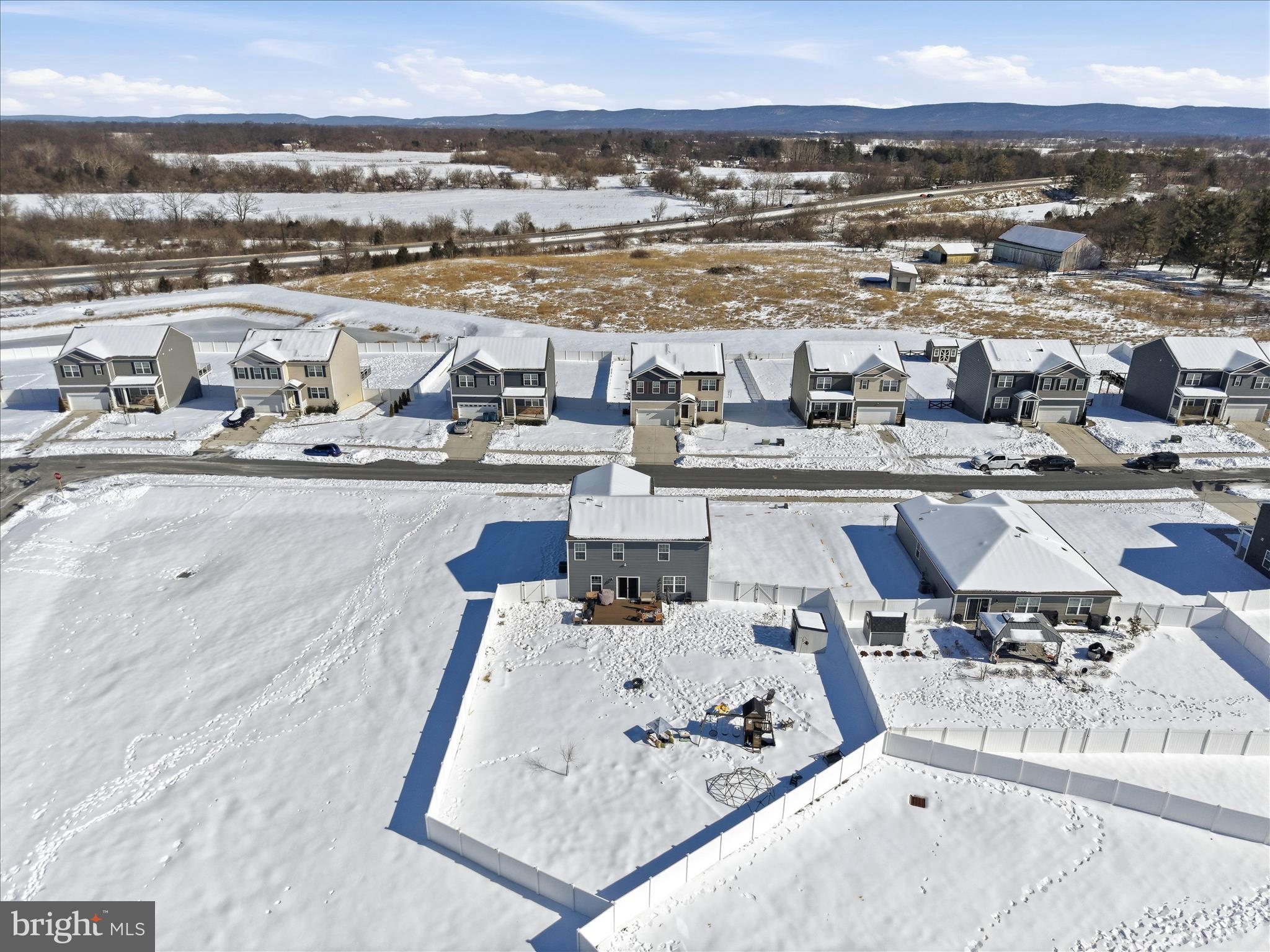 SHENANDOAH CROSSING - Residential