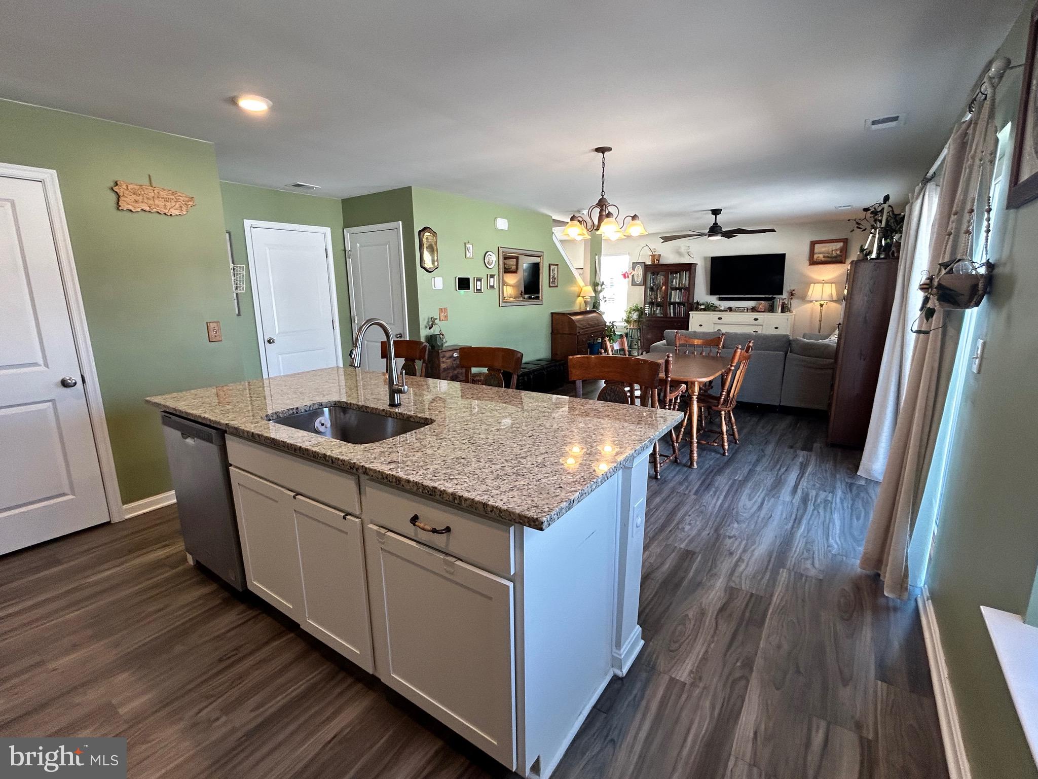 SHENANDOAH CROSSING - Residential