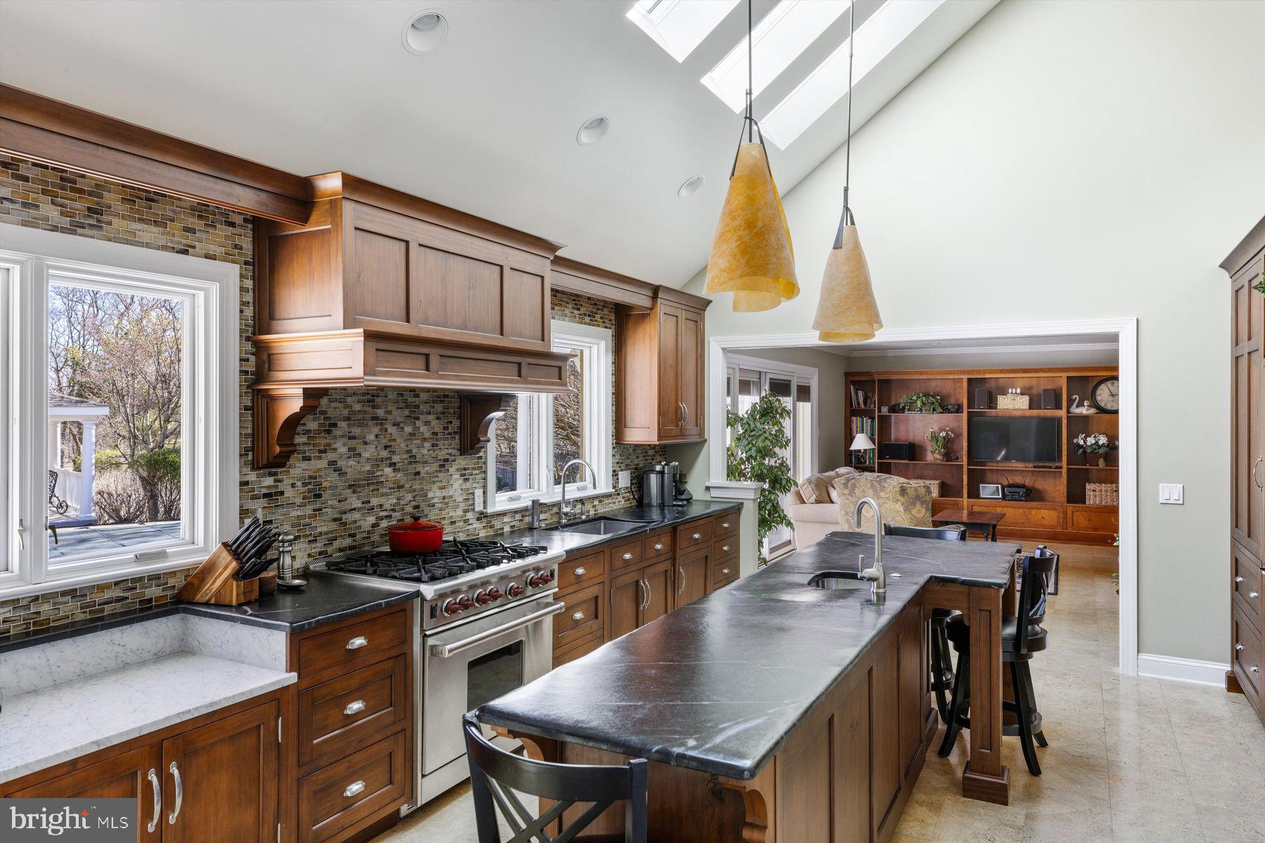 RED FOX FARMS - Residential