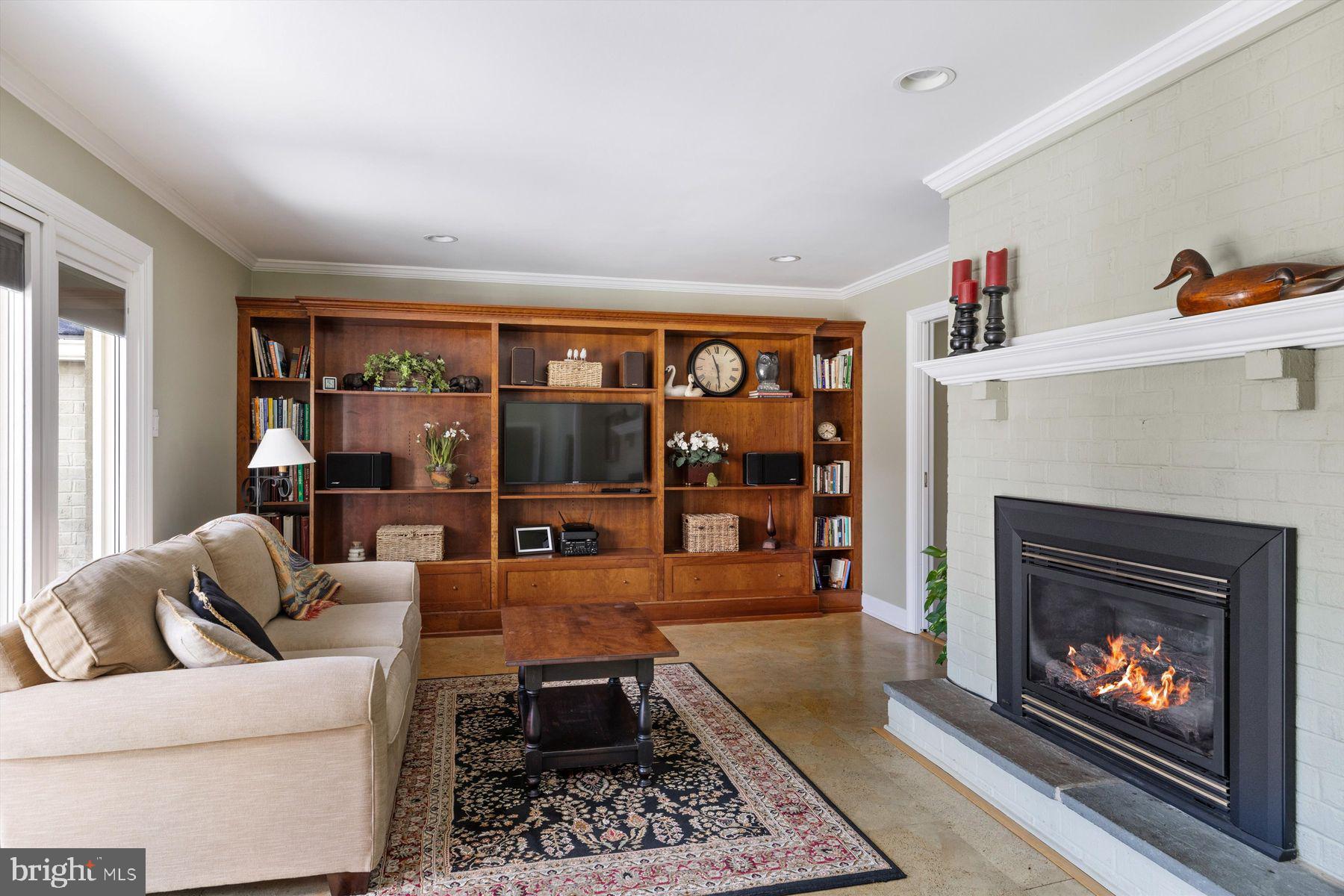RED FOX FARMS - Residential