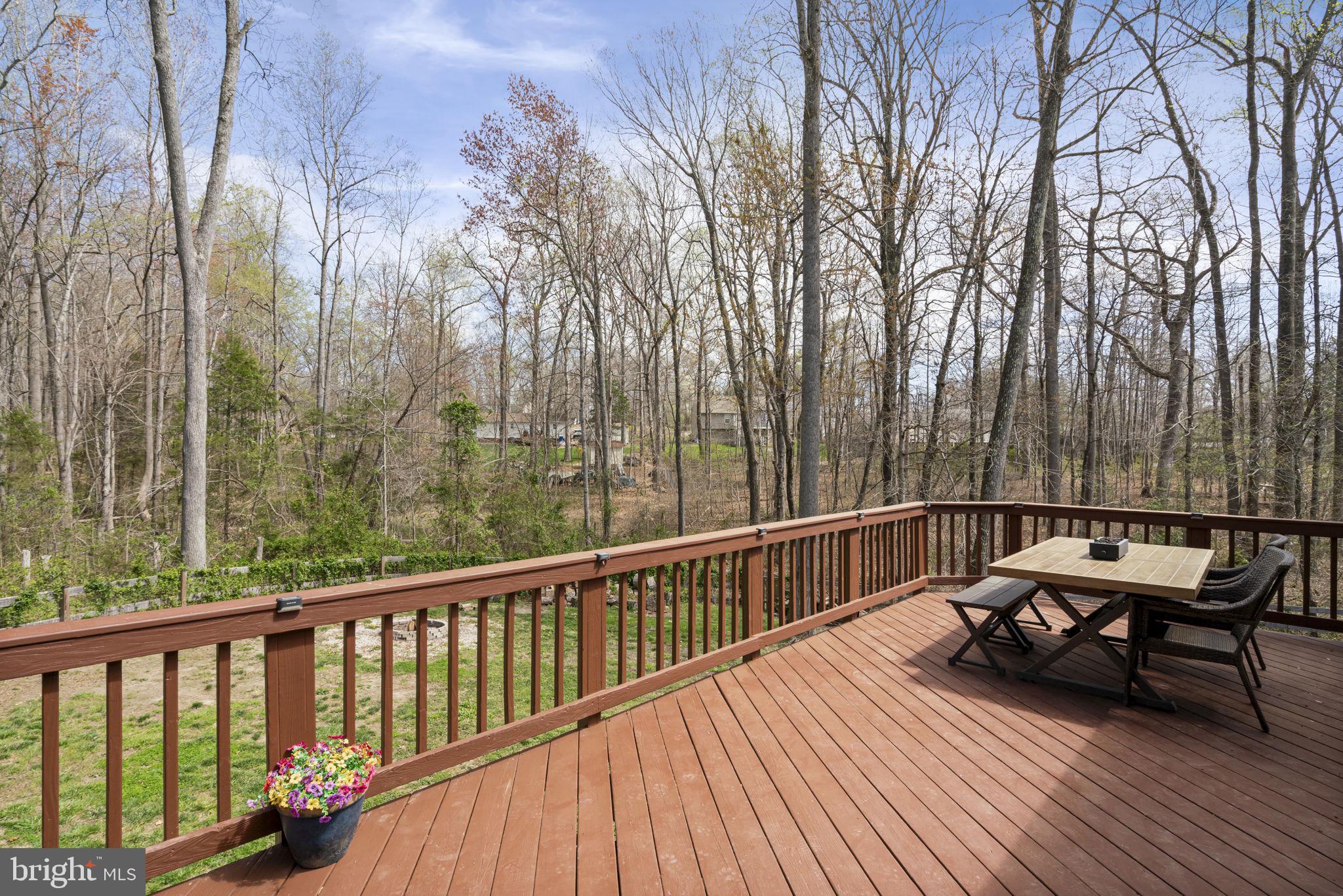 HIDDEN LAKE - Residential