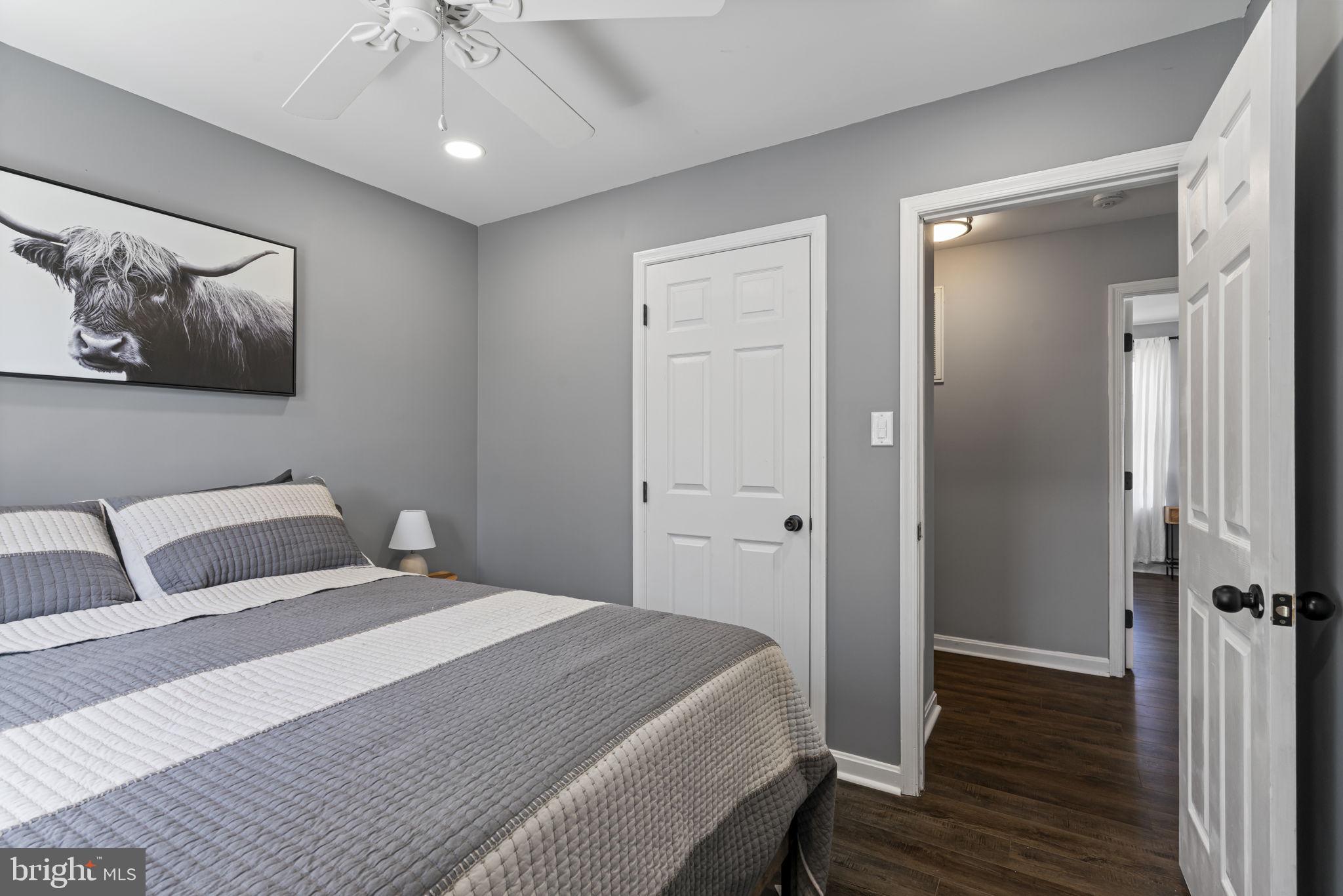 HIDDEN LAKE - Residential