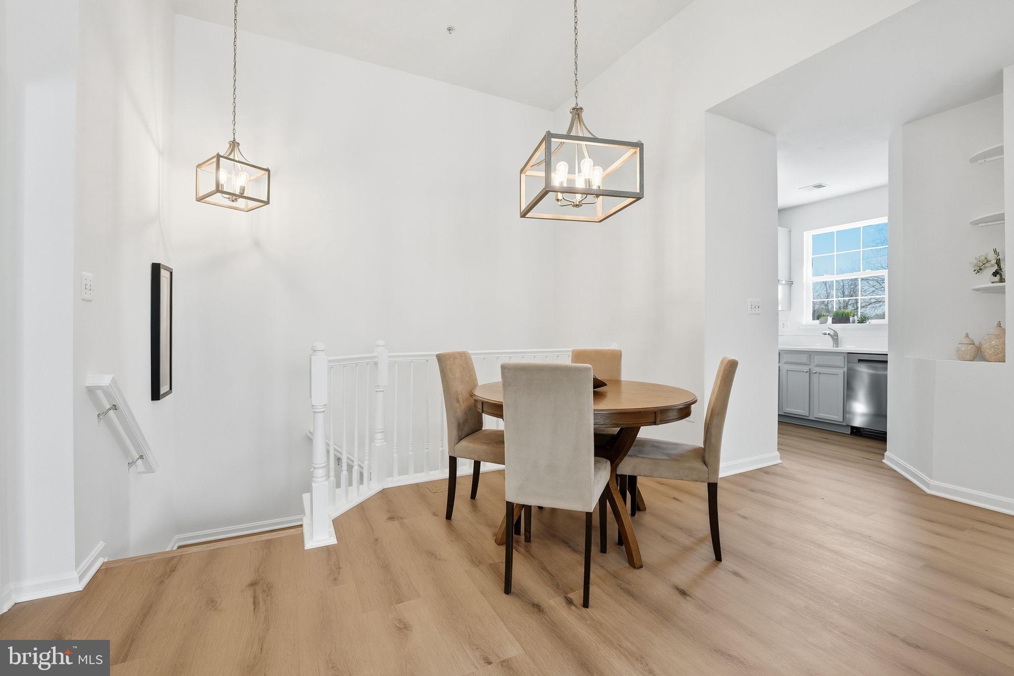 SUTTON RIDGE - Residential