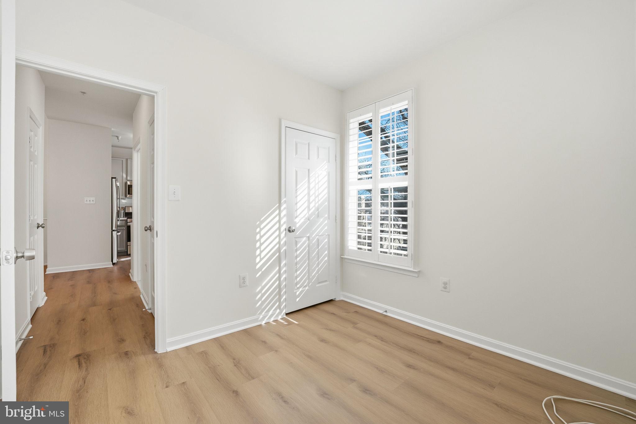 SUTTON RIDGE - Residential