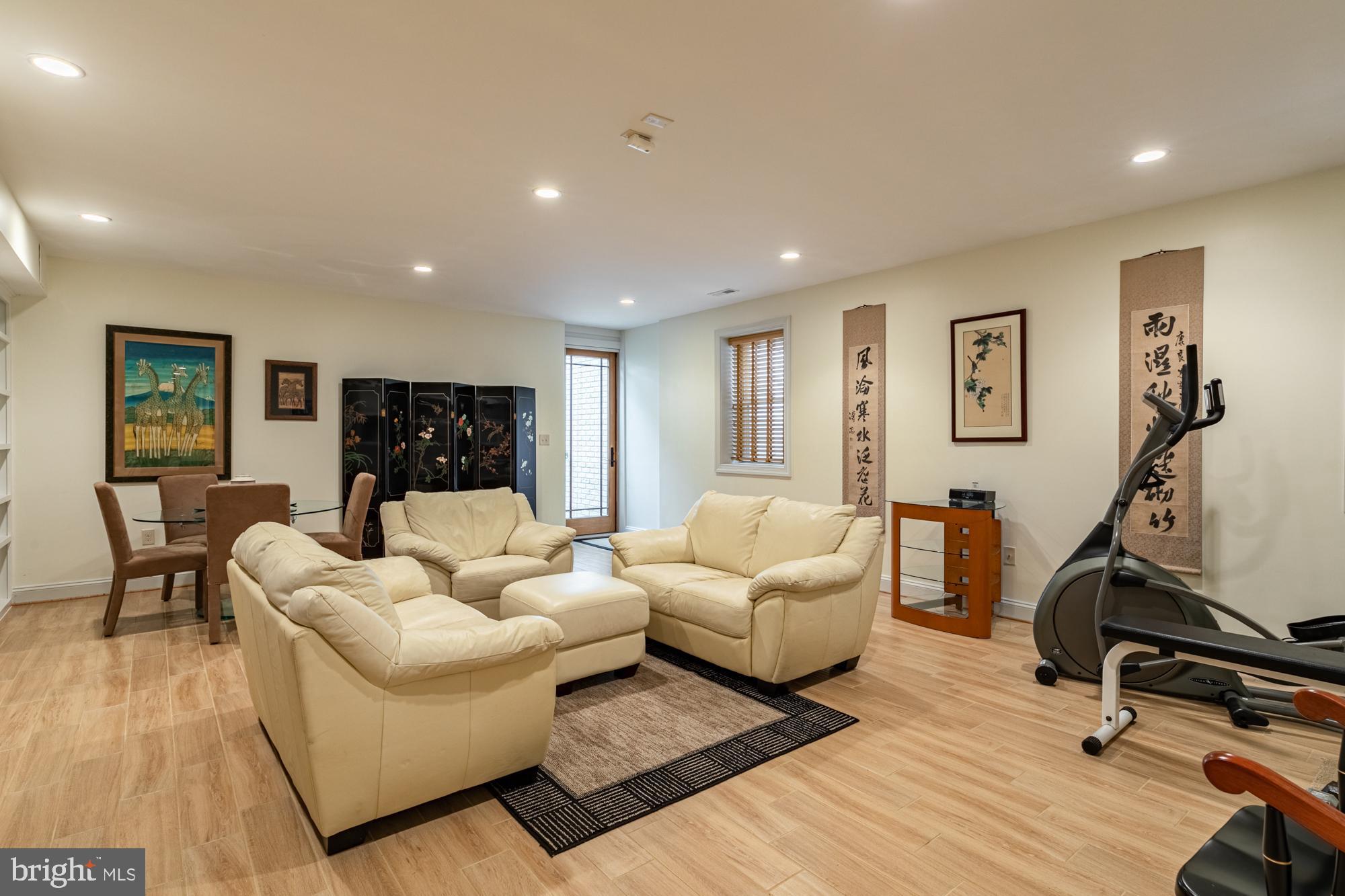 BON AIR - Residential