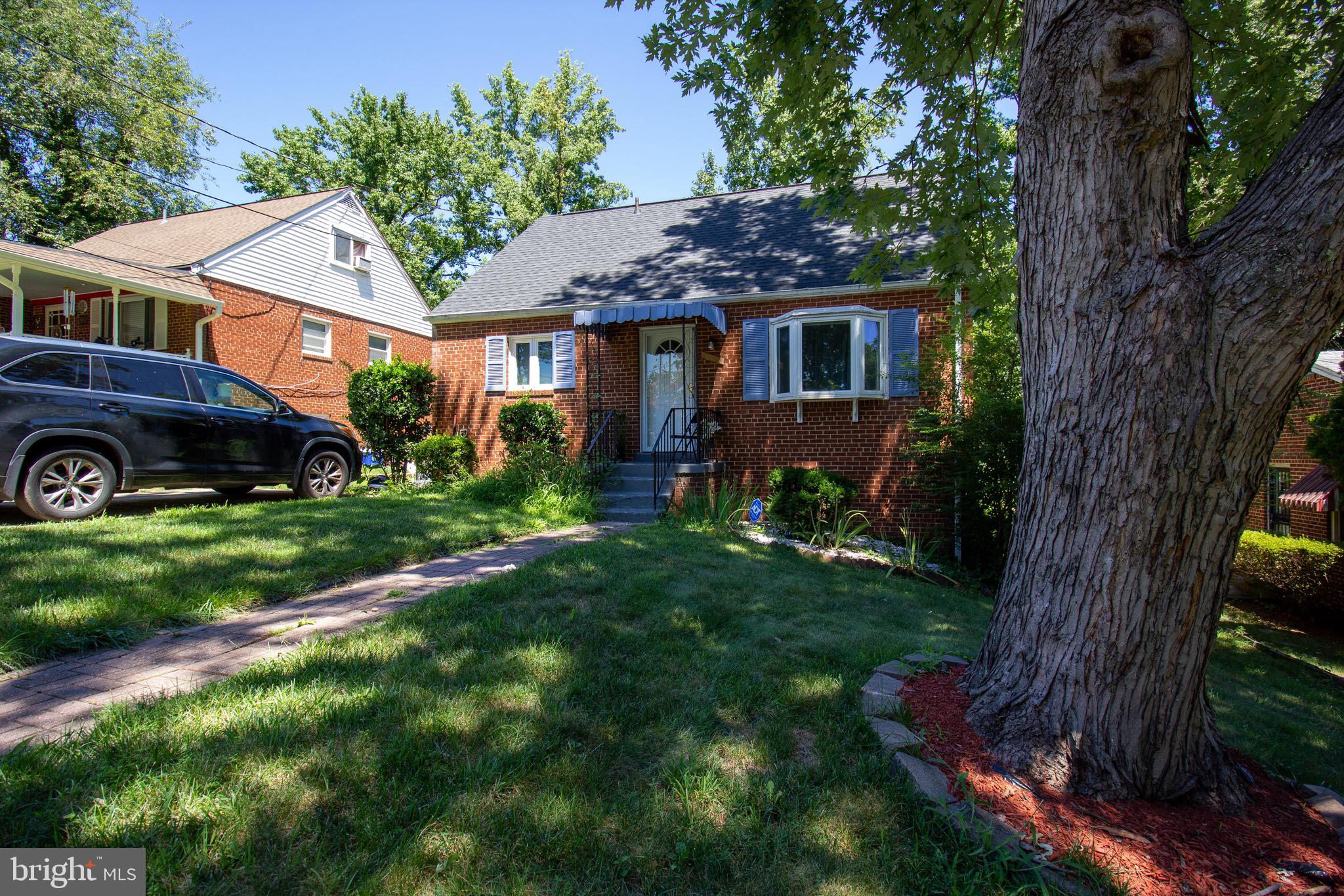 TEMPLE HILLS PARK - Residential