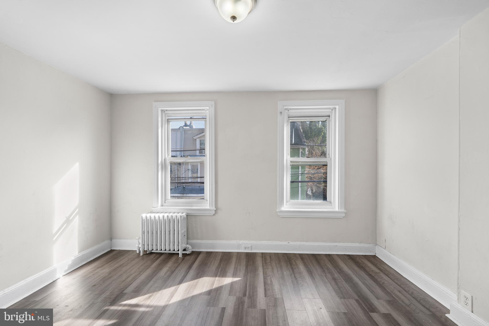 PHILADELPHIA - Residential