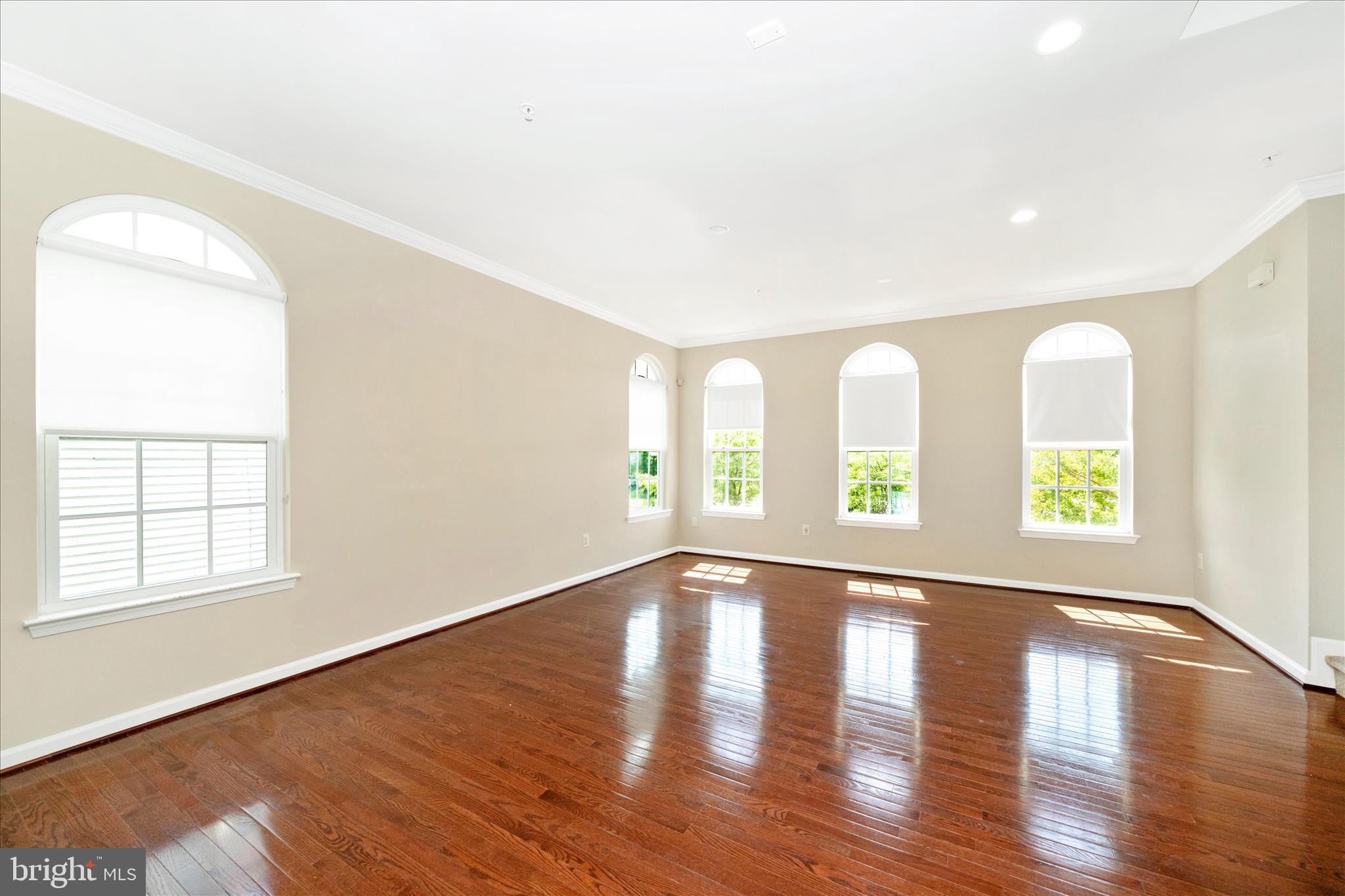 FAIRWOOD CROSSING AT BLA - Residential