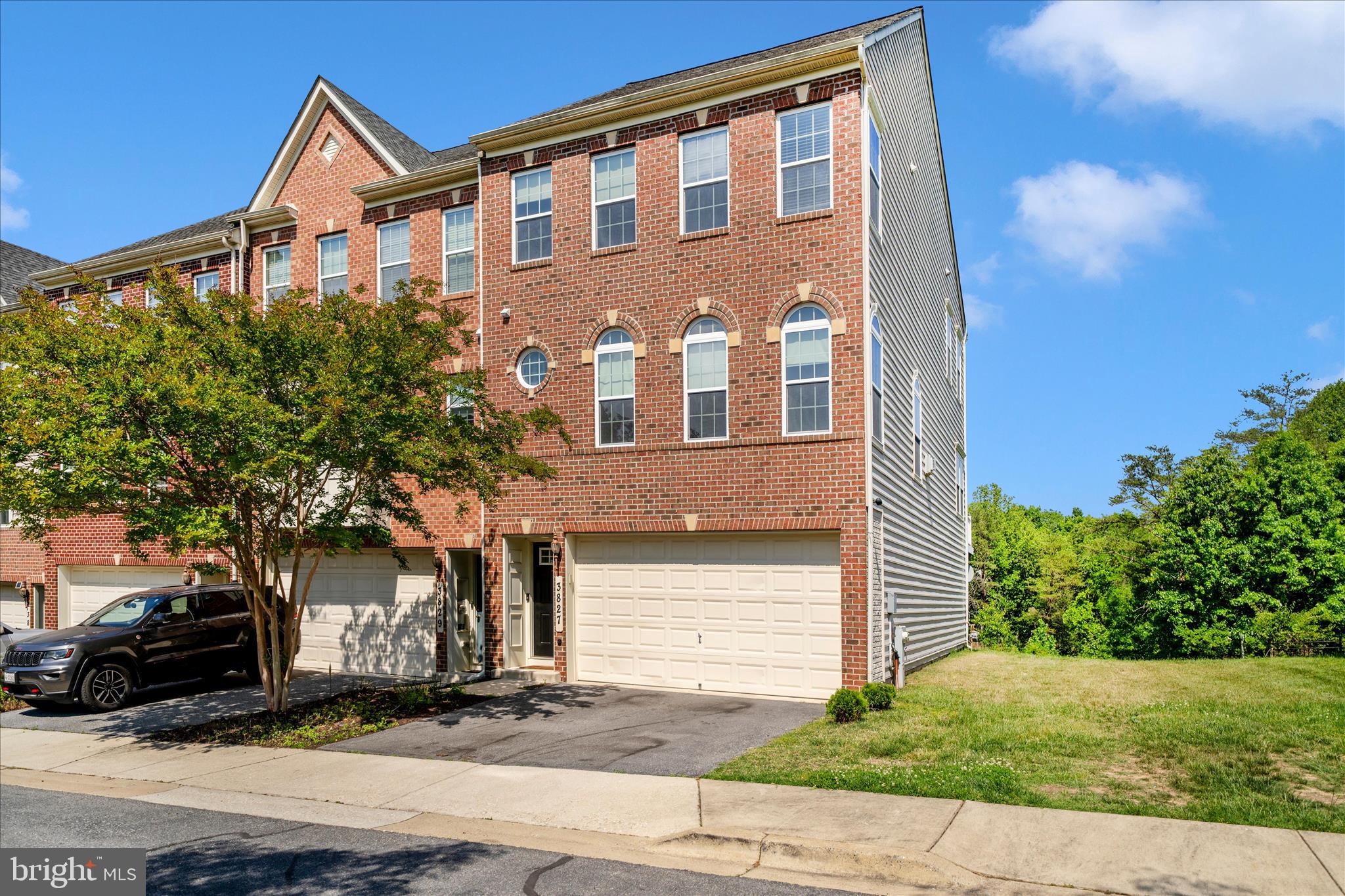 FAIRWOOD CROSSING AT BLA - Residential
